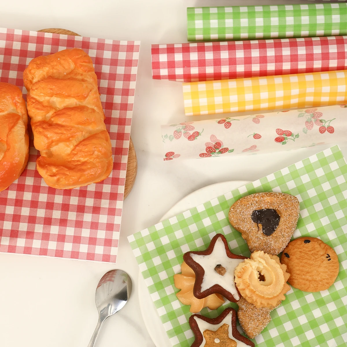 Kitchen Appliances Gift - 50Pcs Oilproof Wrapping Paper for Bread